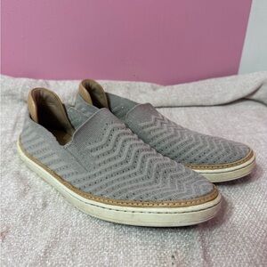 UGG Light Gray Knit Sneakers women's shoe size 9.5